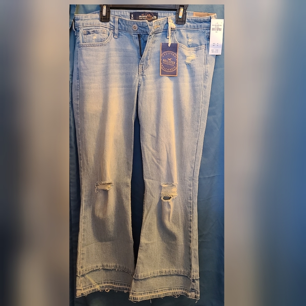NWT Hollister Juniors Low Rise Stretched Jeans 9R